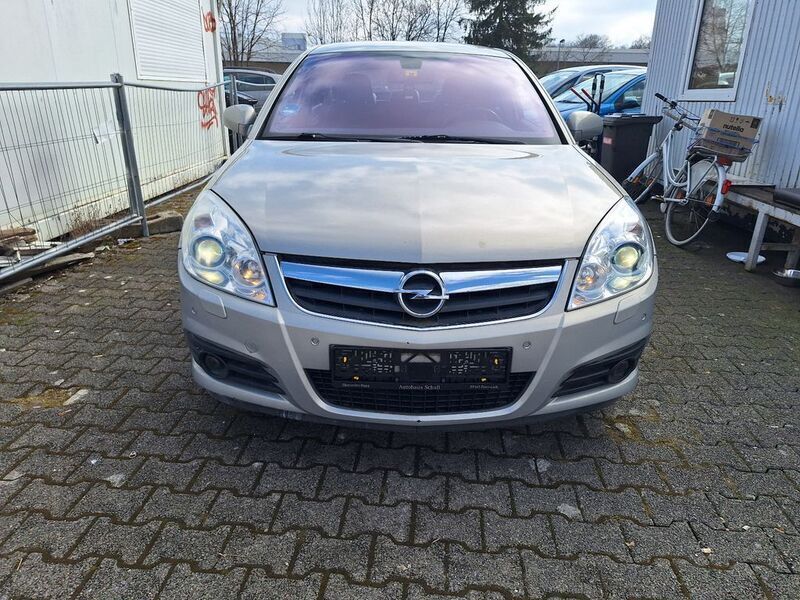 Gebraucht Opel Vectra Edition 155 PS (114 kW) 2007 Gold Limousine