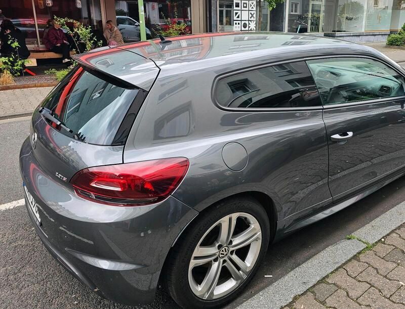 Grau Gebraucht 2012 VW Scirocco Coupé | 10.500 € (Etwas zu teuer) - Bild 1/4