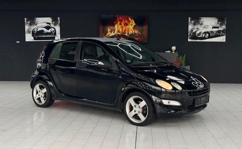 Second-hand Smart ForFour 75 CP (55 kW) 2004 Negru Hatchback