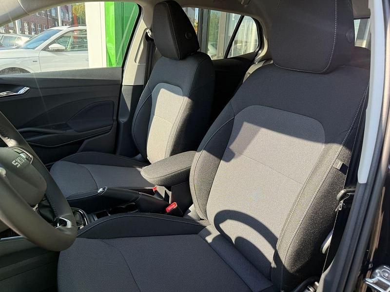 Neu Skoda Fabia Tour 95 PS (69 kW) 2025 Schwarz Kleinwagen