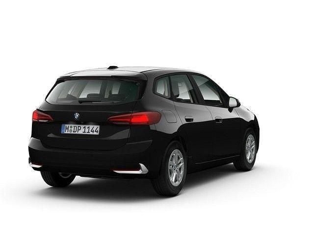 Gebraucht BMW 218 Active Tourer Advantage 136 PS (100 kW) 2023 Schwarz Van / Kleinbus