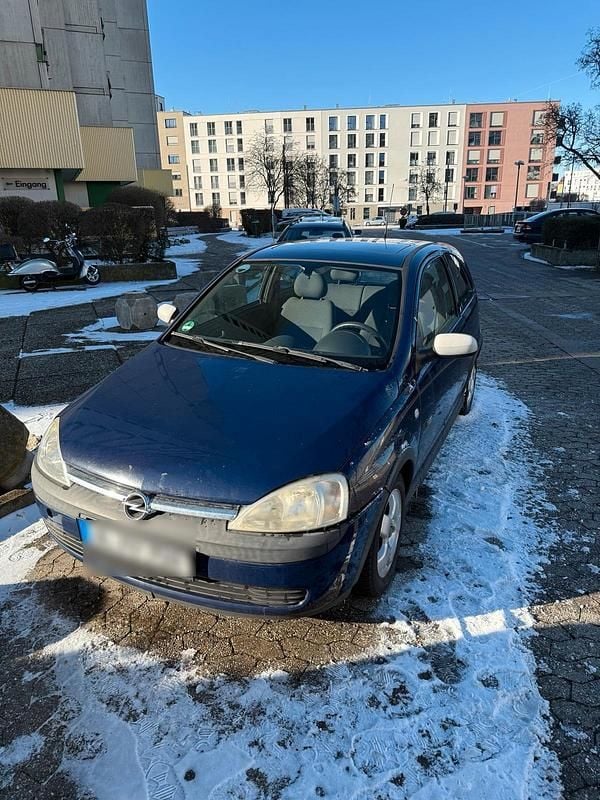 Blau Gebraucht 2004 Opel Corsa Kleinwagen | 700 € (Guter Preis) - Bild 1/4