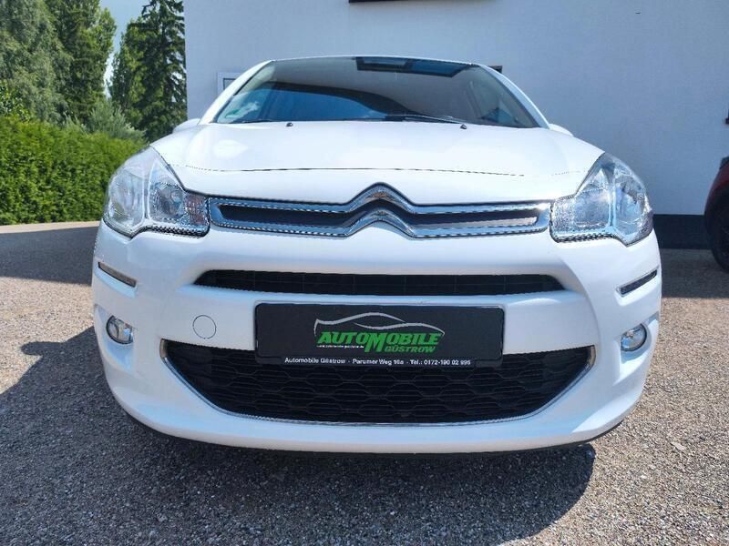 Weiß Gebraucht 2016 Citroën C3 Kleinwagen | 8.990 € (Teuer) - Bild 1/4