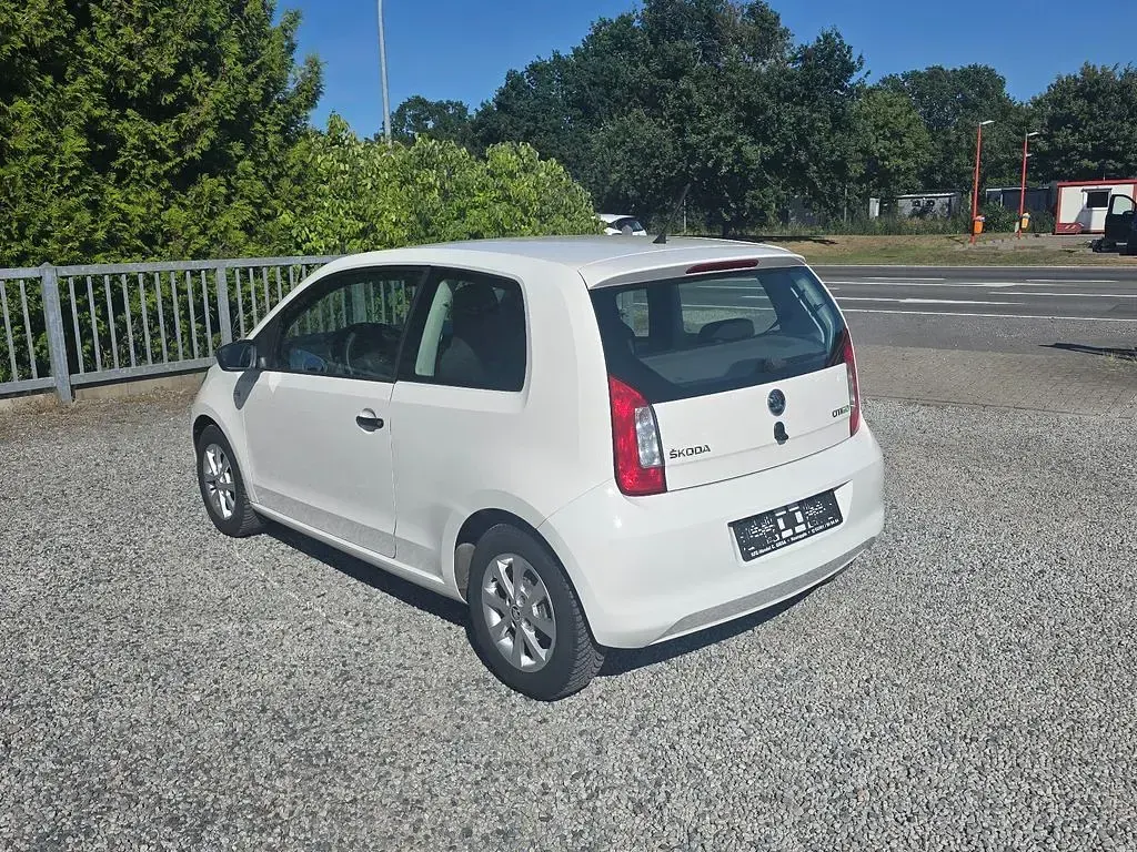Gebraucht Skoda Citigo Cool Edition 60 PS (44 kW) 2016 Weiß Kleinwagen