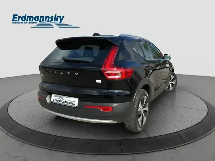 Gebraucht Volvo XC40 211 PS (155 kW) 2022 Schwarz SUV