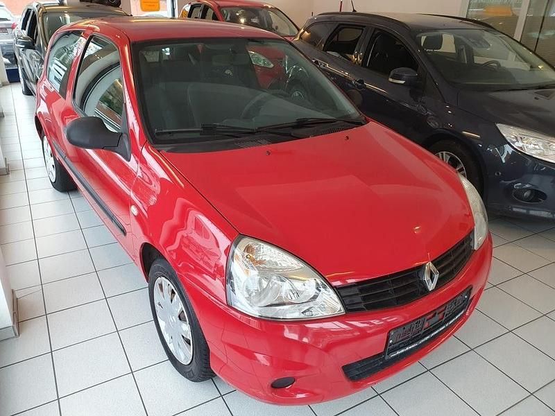 Gebraucht Renault Clio II 58 PS (42 kW) 2011 Rot Limousine