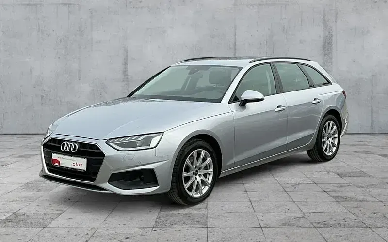 Gebraucht Audi A4 Comfort 136 PS (100 kW) 2024 Silber Kombi