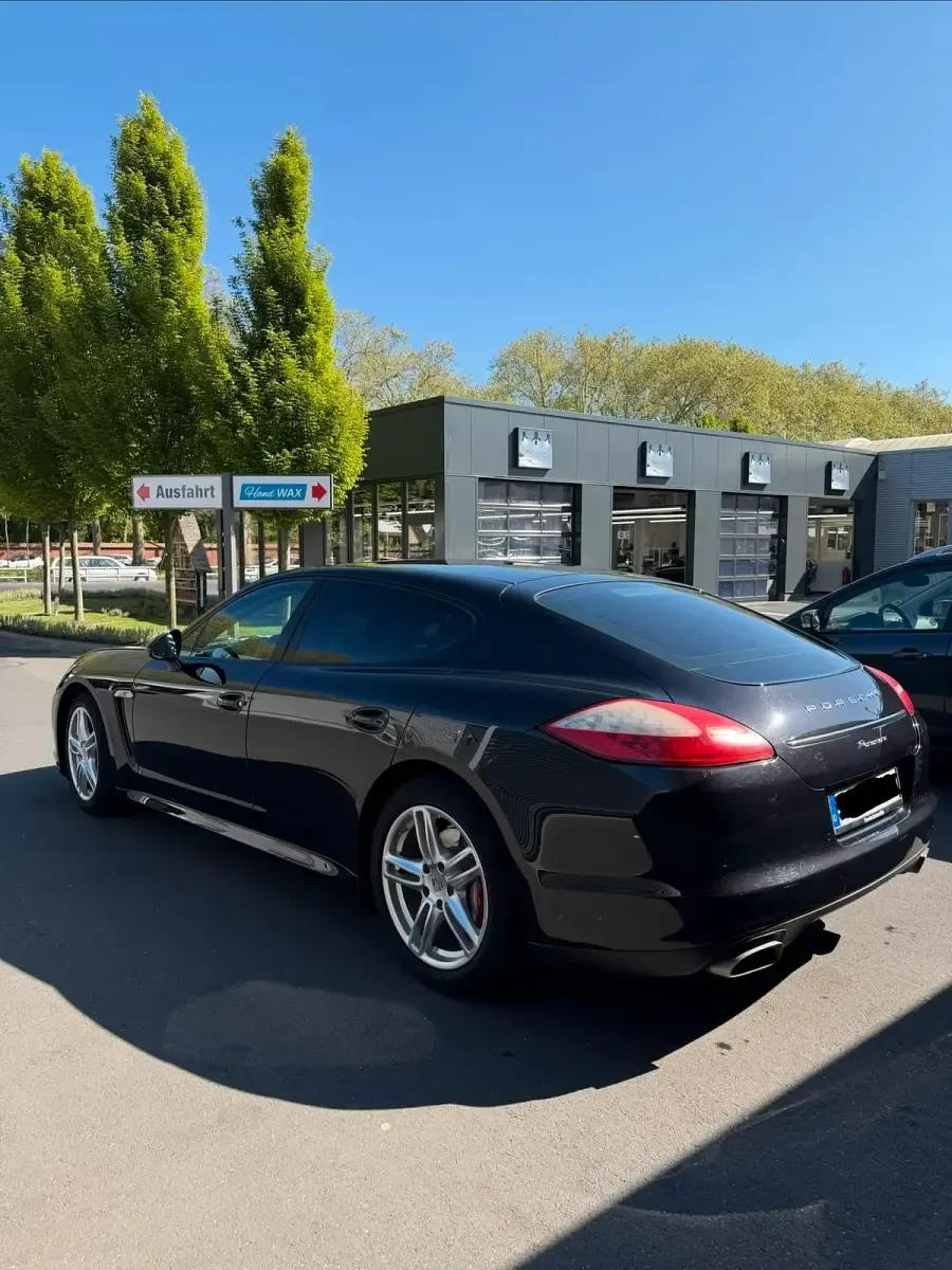 Gebraucht Porsche Panamera 300 PS (220 kW) 2012 Schwarz Kleinwagen