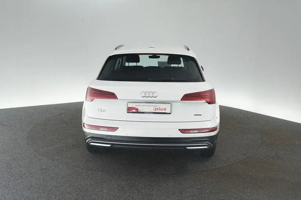 Gebraucht Audi Q5 Ambiente 265 PS (194 kW) 2022 Ibisweiß SUV