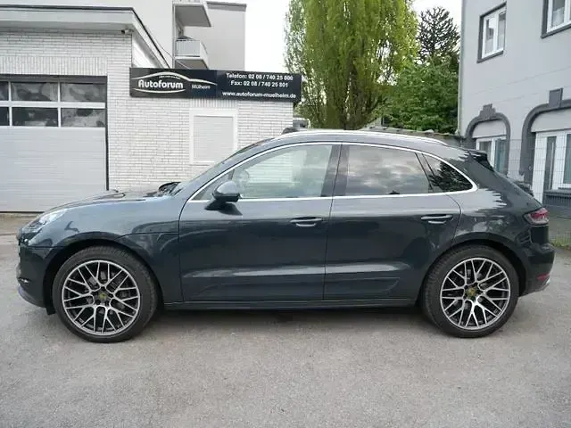 Gebraucht Porsche Macan Sport 252 PS (185 kW) 2019 Grau SUV