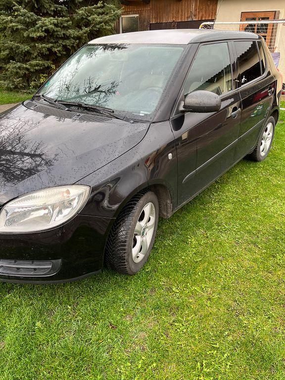 Schwarz Gebraucht 2008 Skoda Fabia Limousine | 1.500 € (Guter Preis) - Bild 1/4