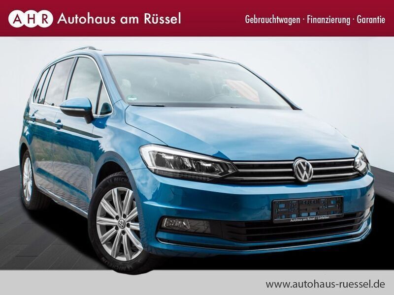 Caribbean blue metallic Gebraucht 2017 VW Touran Highline Van / Kleinbus | 23.490 € (Fairer Preis) - Bild 1/4