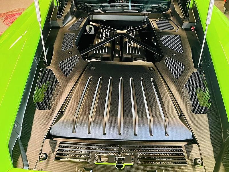 Gebraucht Lamborghini Huracán 610 PS (448 kW) 2015 Grün Coupé