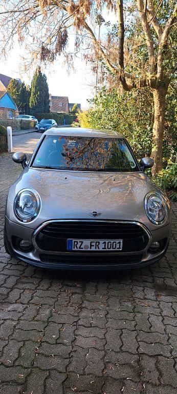 Silber Gebraucht 2017 Mini Cooper Clubman Kombi | 13.100 € (Guter Preis) - Bild 1/4