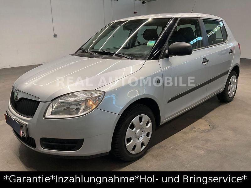 Silber Gebraucht 2009 Skoda Fabia Kleinwagen | 3.200 € (Fairer Preis) - Bild 1/4