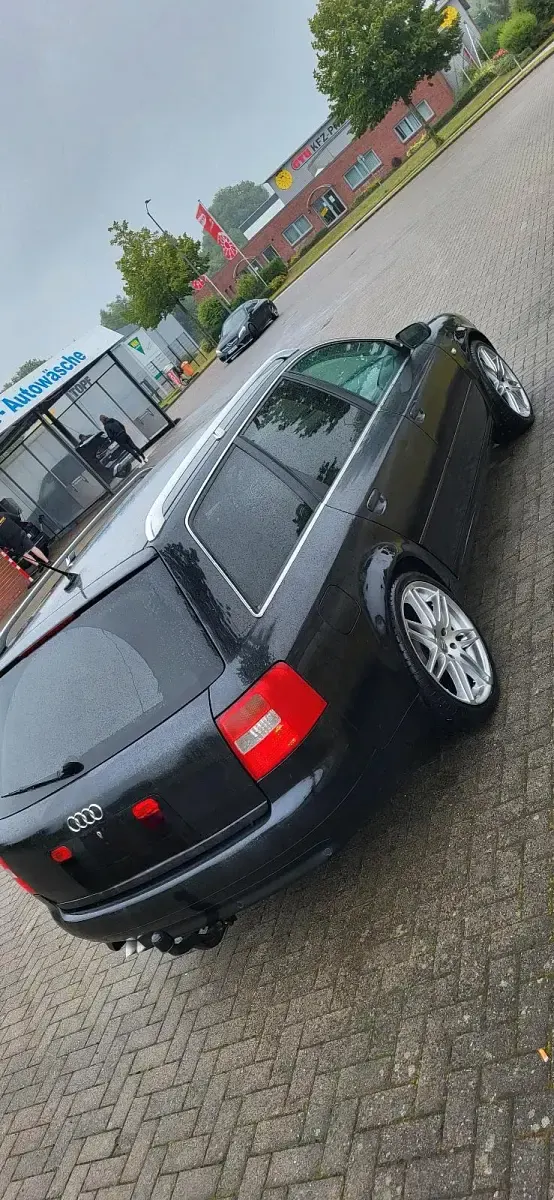 Gebraucht Audi A6 163 PS (119 kW) 2004 Schwarz Kombi