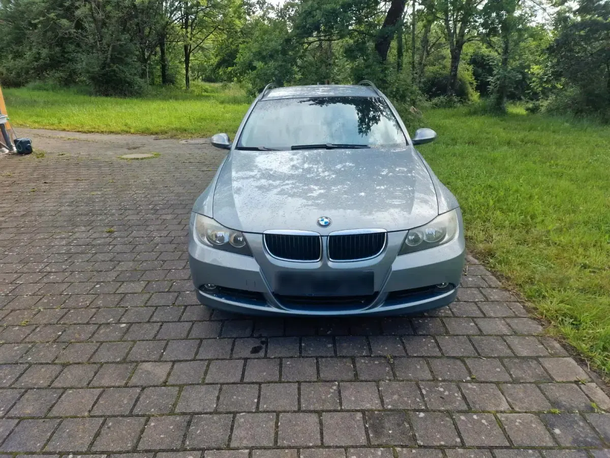 Brugt BMW 320 150 HK (110 kW) 2005 Grå Stationcar