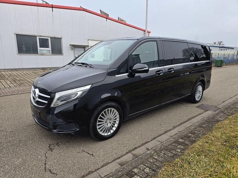 Gebraucht Mercedes V250 190 PS (139 kW) 2018 Schwarz Van / Kleinbus