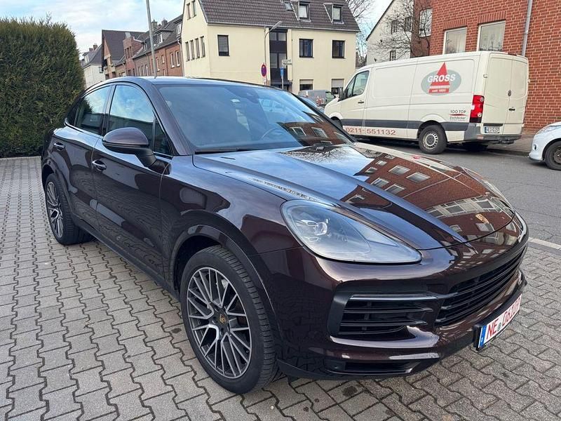 Gebraucht Porsche Cayenne Basis 340 PS (250 kW) 2019 Braun SUV