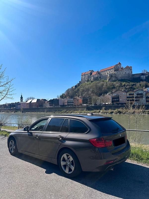 Second-hand BMW 320 183 CP (134 kW) 2012 Maro Break