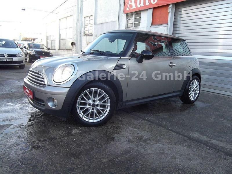 Silber Gebraucht 2007 Mini ONE Kleinwagen | 3.990 € (Fairer Preis) - Bild 1/4