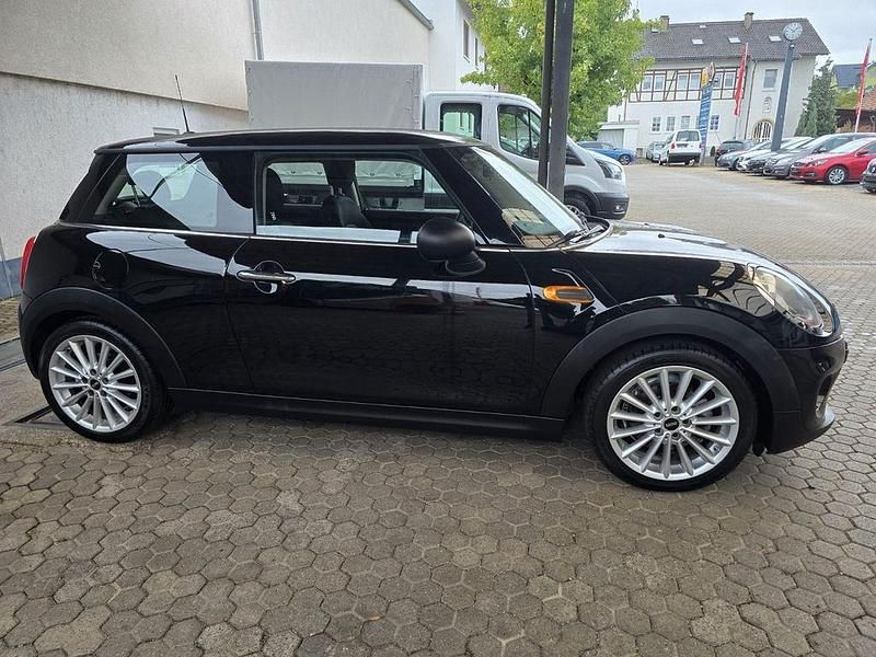 Gebraucht Mini ONE 102 PS (75 kW) 2014 Schwarz Kleinwagen