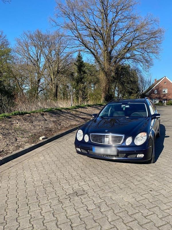 Gebraucht Mercedes E280 Elegance 190 PS (139 kW) 2006 Blau Kombi