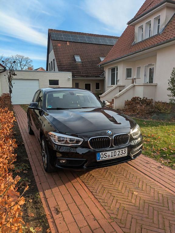 Gebraucht BMW 120 Advantage 184 PS (135 kW) 2017 Schwarz Kleinwagen