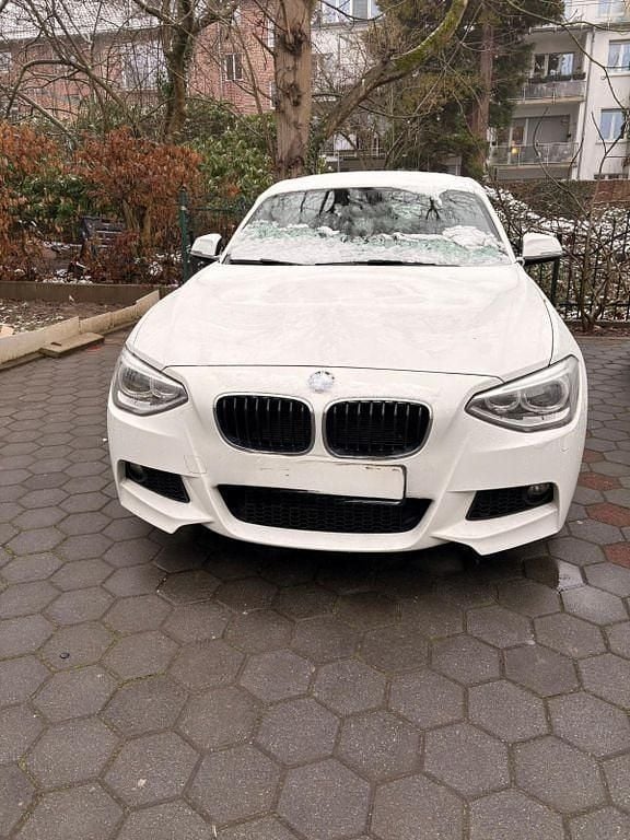 Gebraucht BMW 116 M Sport 116 PS (85 kW) 2015 Weiß Kleinwagen
