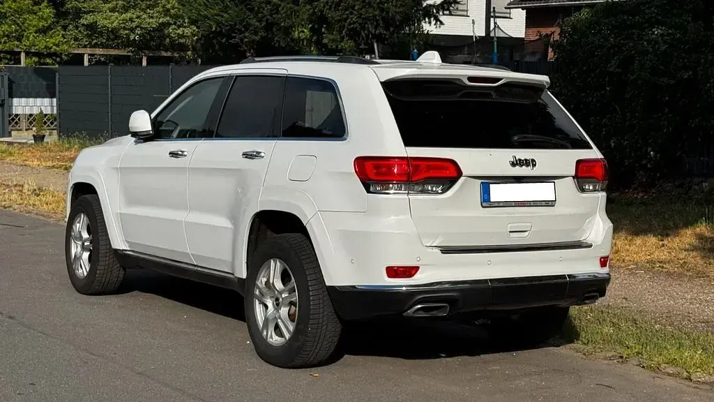Gebraucht Jeep Grand Cherokee Summit 250 PS (183 kW) 2019 Weiß SUV