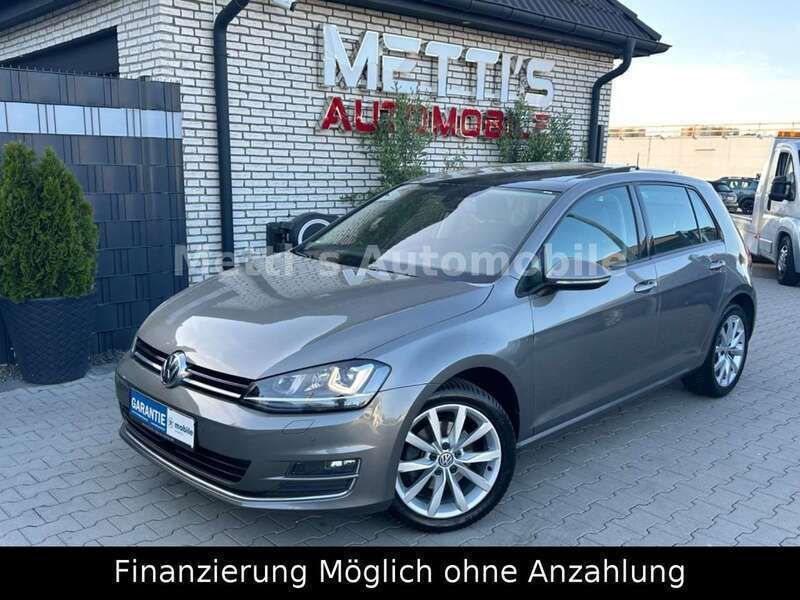 Limestone grey metallic Gebraucht 2015 VW Golf VII Highline Limousine | 14.900 € (Fairer Preis) - Bild 1/4
