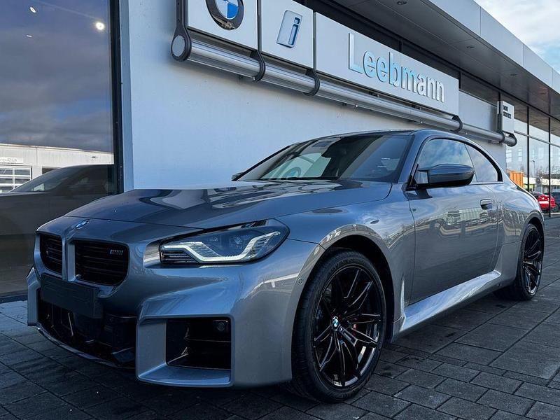 Ny BMW M2 Performance 480 HK (353 kW) 2025 Grå Coupe