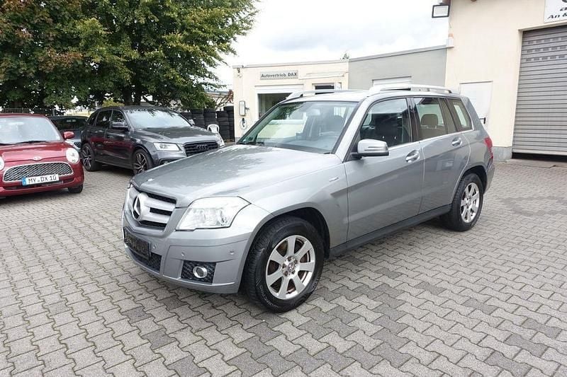 Silber Gebraucht 2012 Mercedes GLK250 SUV | 9.900 € (Guter Preis) - Bild 1/4