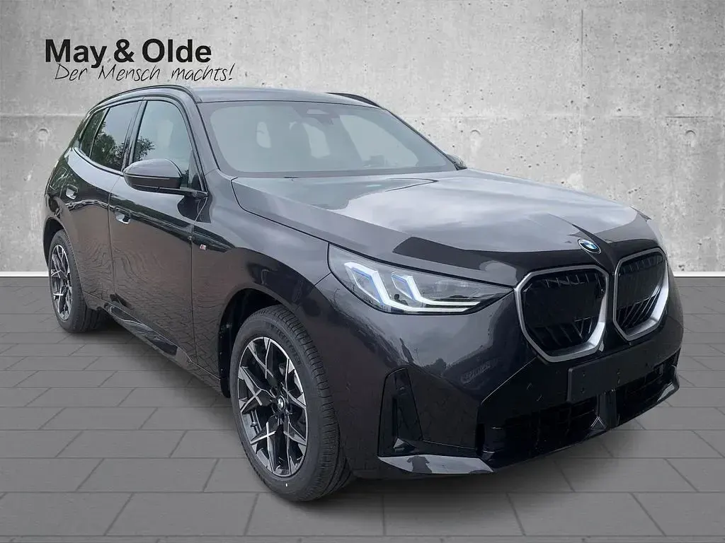 Gebraucht BMW X3 M Sport 197 PS (144 kW) 2026 Grau SUV