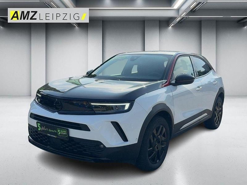 Jade weiss/arktis weiss Gebraucht 2022 Opel Mokka GS Line SUV | 18.995 € (Fairer Preis) - Bild 1/4