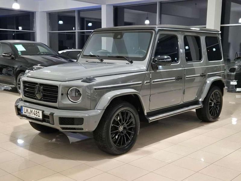 Classic grau uni Gebraucht 2024 Mercedes G400 Classic SUV | 145.998 € - Bild 1/4