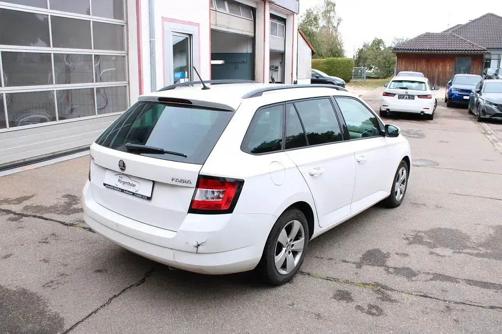 Gebraucht Skoda Fabia Style 90 PS (66 kW) 2017 Weiß Kombi