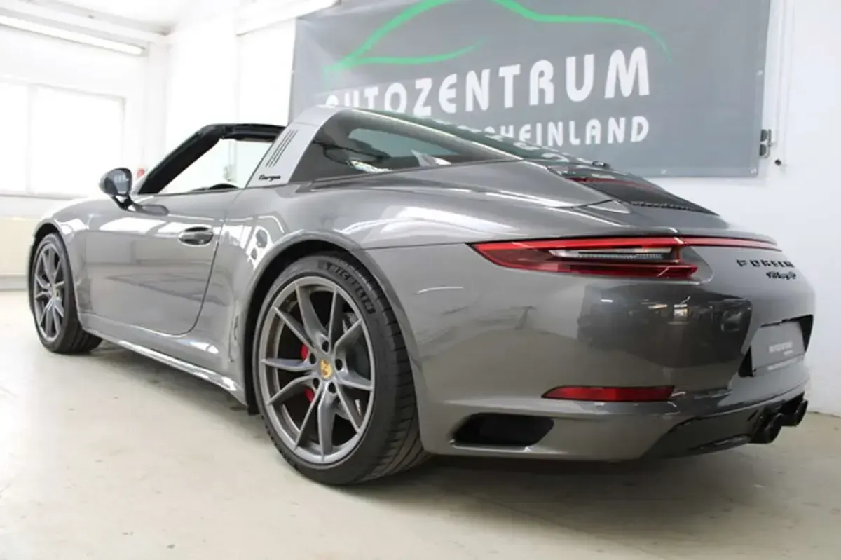 Gebraucht Porsche 911 Targa 4S 420 PS (308 kW) 2018 Grau Cabrio