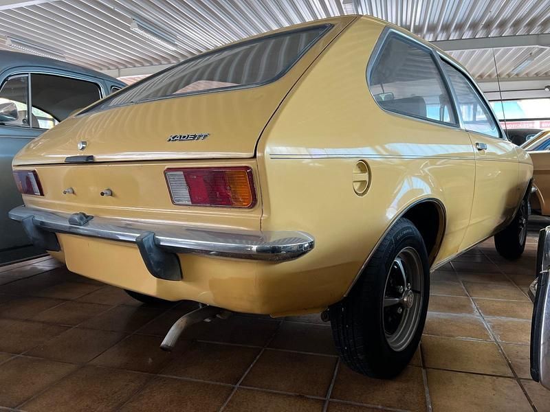 Gebraucht Opel Kadett 52 PS (38 kW) 1976 Gelb Coupé