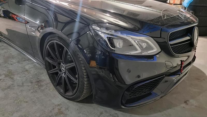 Gebraucht Mercedes E63 AMG 557 PS (409 kW) 2014 Schwarz Limousine