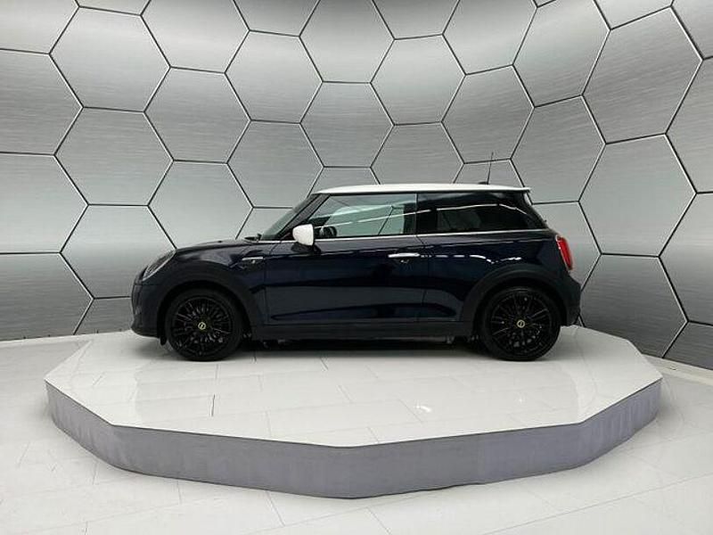 Gebraucht Mini Cooper 135 kW (184 PS) 2021 Enigmatic black (metallic) Kleinwagen