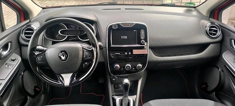 Gebraucht Renault Clio IV 90 PS (66 kW) 2015 Rot Kleinwagen