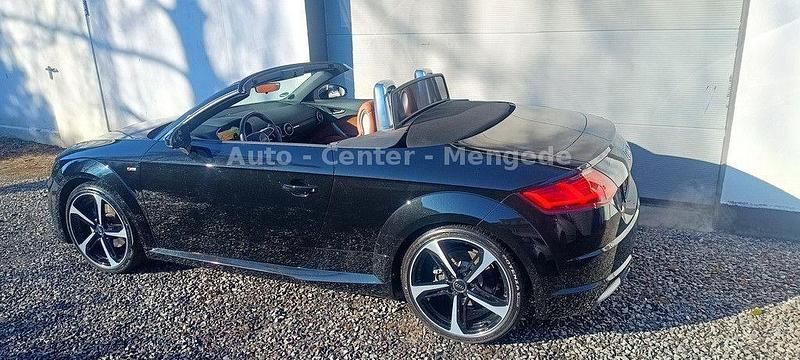 Gebraucht Audi TT Roadster S-Line 230 PS (169 kW) 2016 Schwarz Cabrio