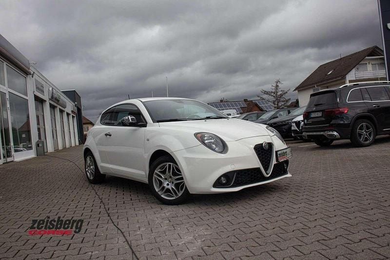 Gebraucht Alfa Romeo MiTo Super 105 PS (77 kW) 2016 Bianco pastello Kleinwagen