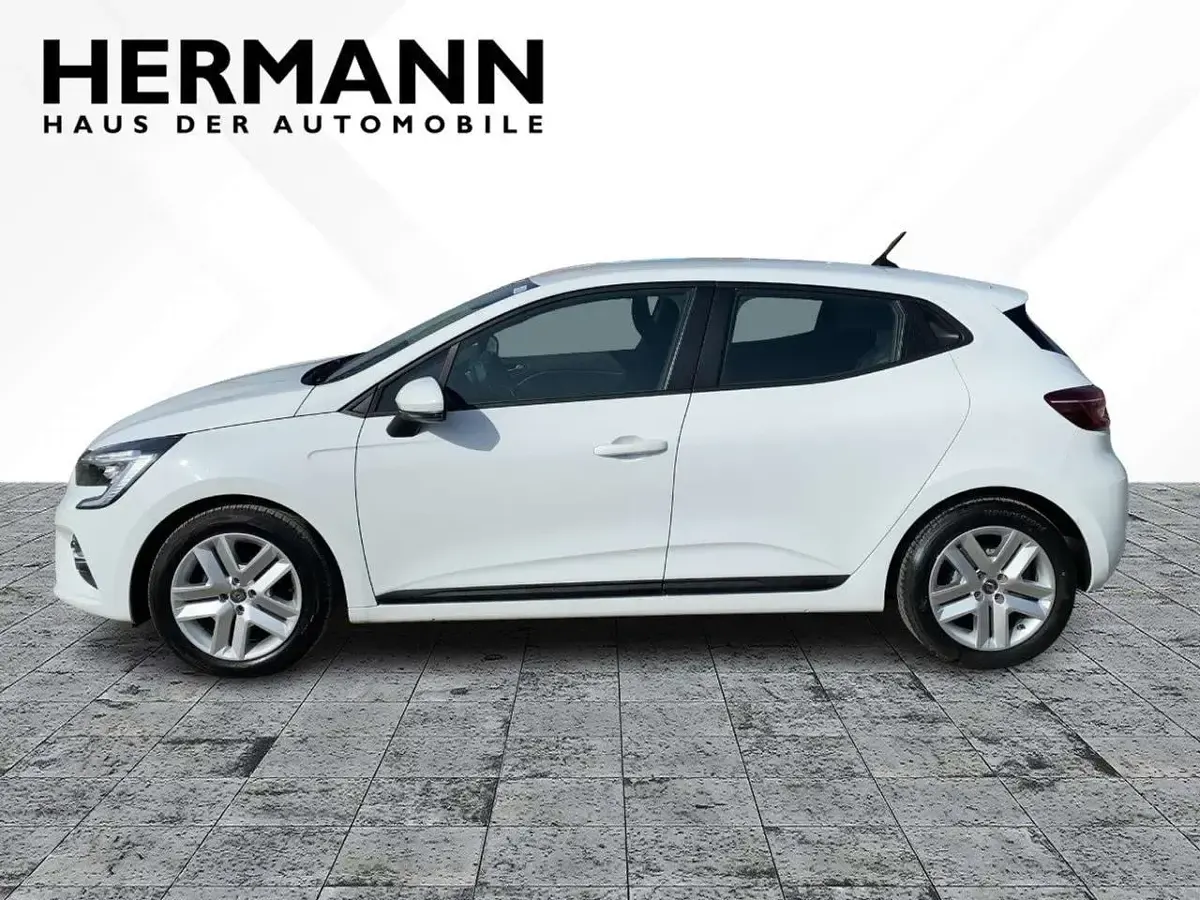 Gebraucht Renault Clio V Business 91 PS (66 kW) 2021 Weiß Limousine