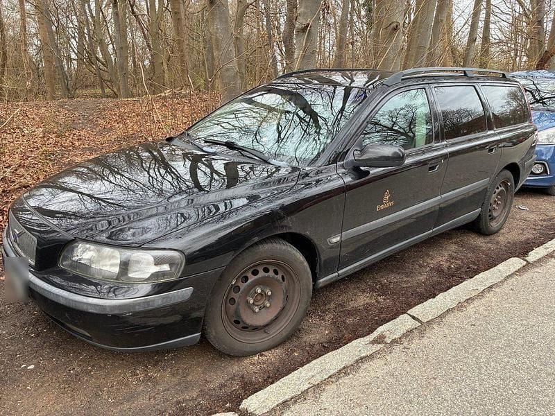 Gebraucht Volvo V70 140 PS (102 kW) 2001 Schwarz Kombi