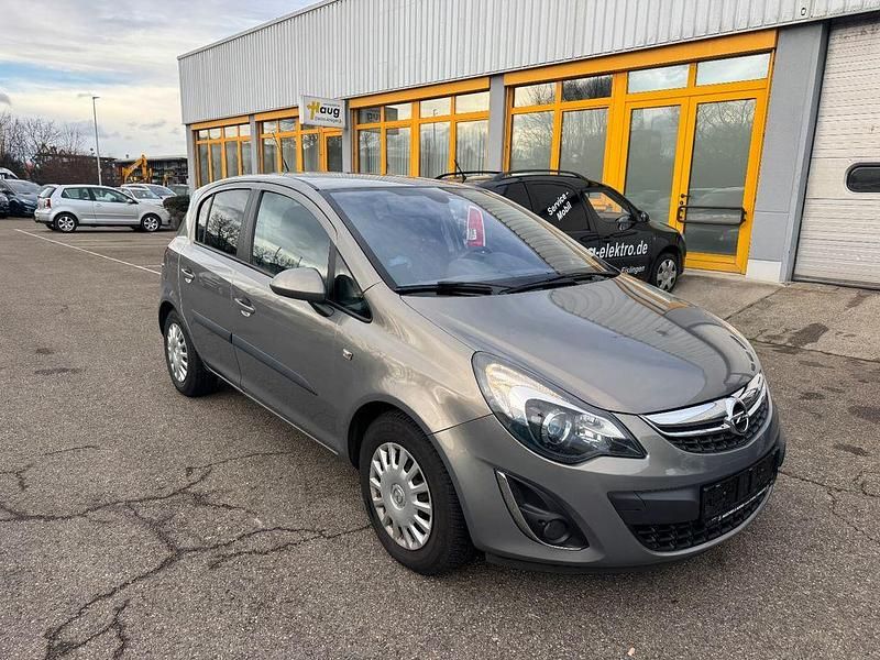 Gebraucht Opel Corsa Innovation 101 PS (74 kW) 2011 Braun Limousine