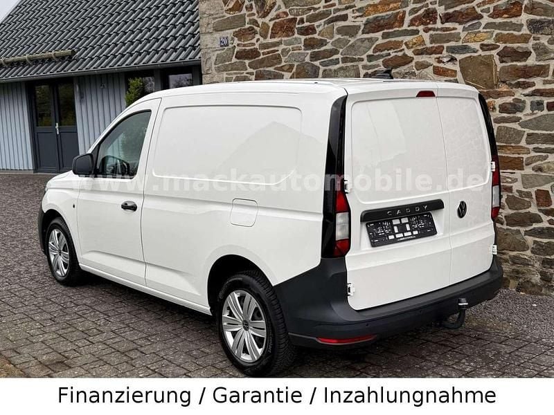 Gebraucht VW Caddy 102 PS (75 kW) 2021 Candyweiss Van / Kleinbus
