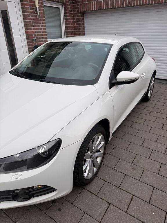 Usata VW Scirocco 122 CV (89 kW) 2009 Bianco Coupé