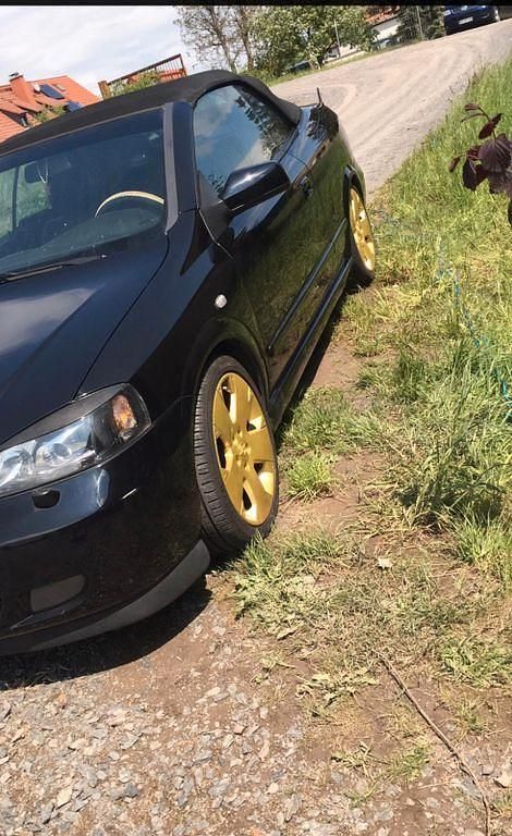 Gebraucht Opel Astra Cabriolet 147 PS (108 kW) 2002 Schwarz Cabrio